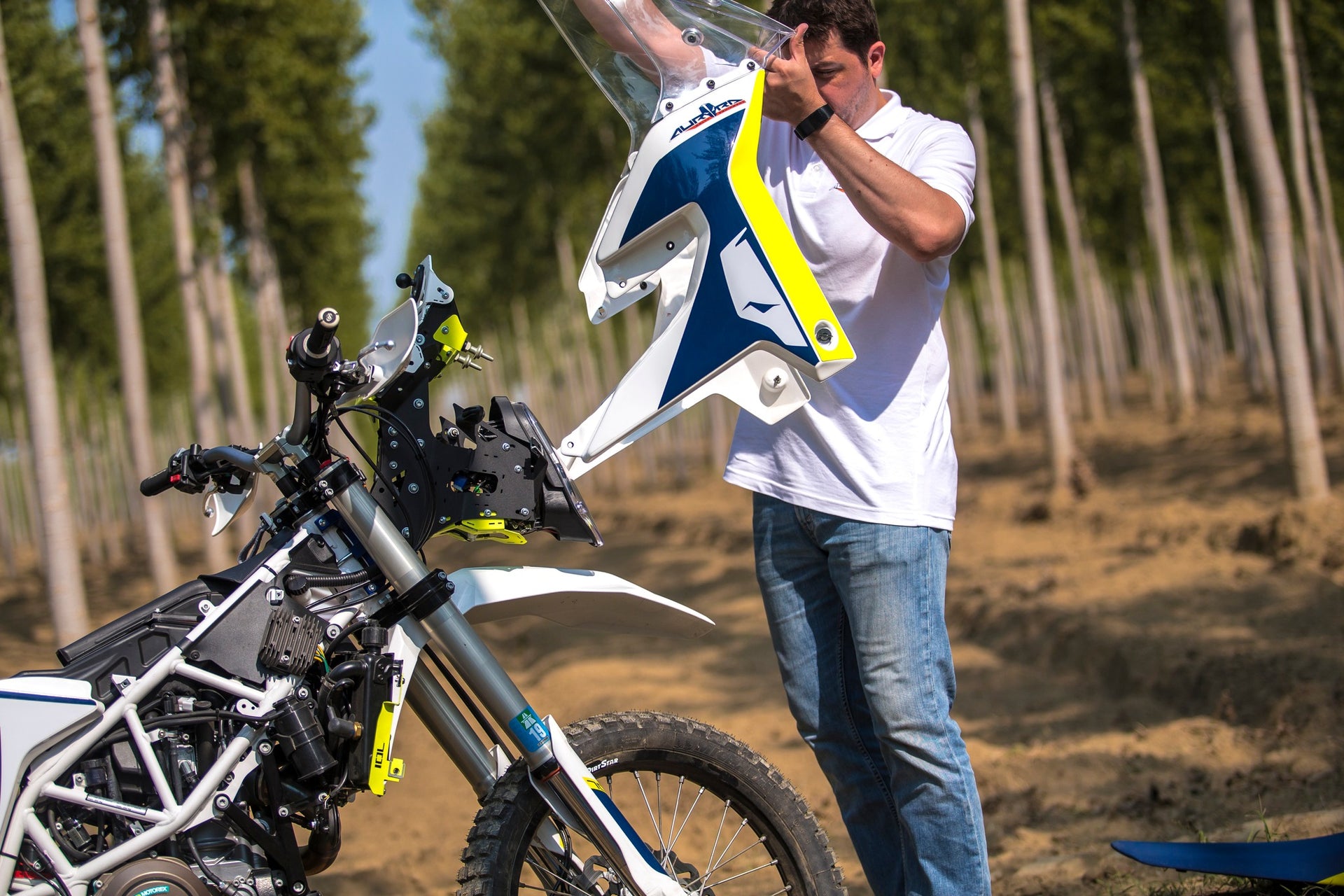 Aurora Husqvarna 701 Rally Kit | Navigation Tower & Fairing System ...